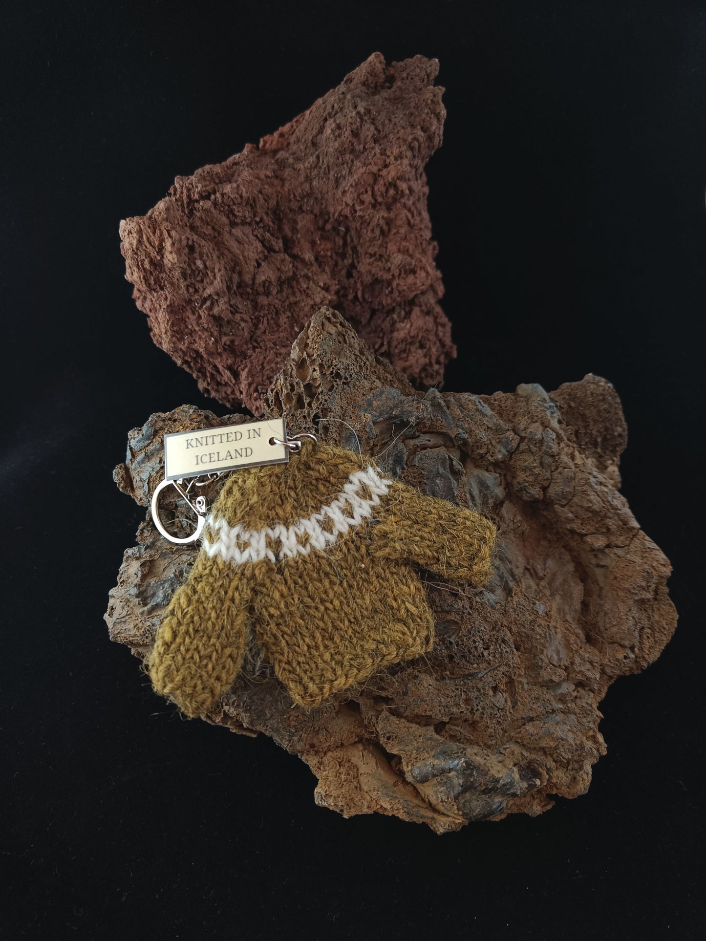 Lopapeysa - Icelandic Wool Sweater keychains - Icelandic handknitted lopapeysa from Icelandic sheep's wool.