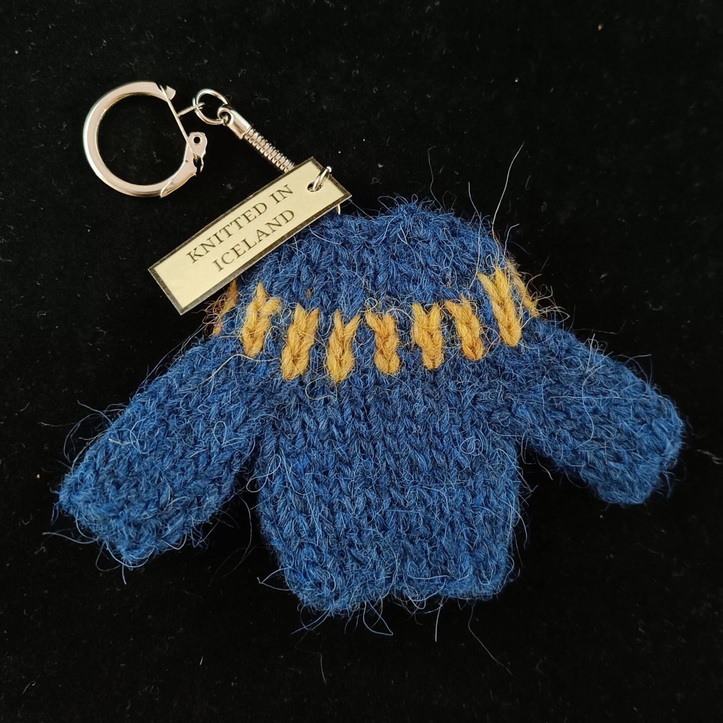 Lopapeysa - Icelandic Wool Sweater keychains - Icelandic handknitted lopapeysa from Icelandic sheep's wool.