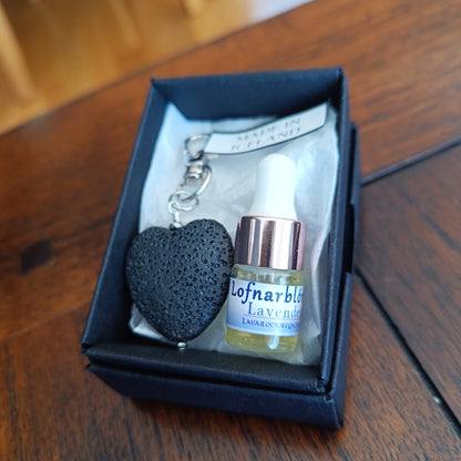 Heart Aroma - Essential Oil and Lava Heart Diffuser Set