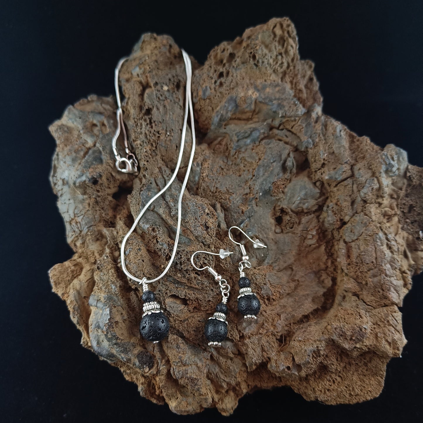 Elegant Lava Design Jewelry Set - LavaRockReykjavik Elegant Necklace and Earrings