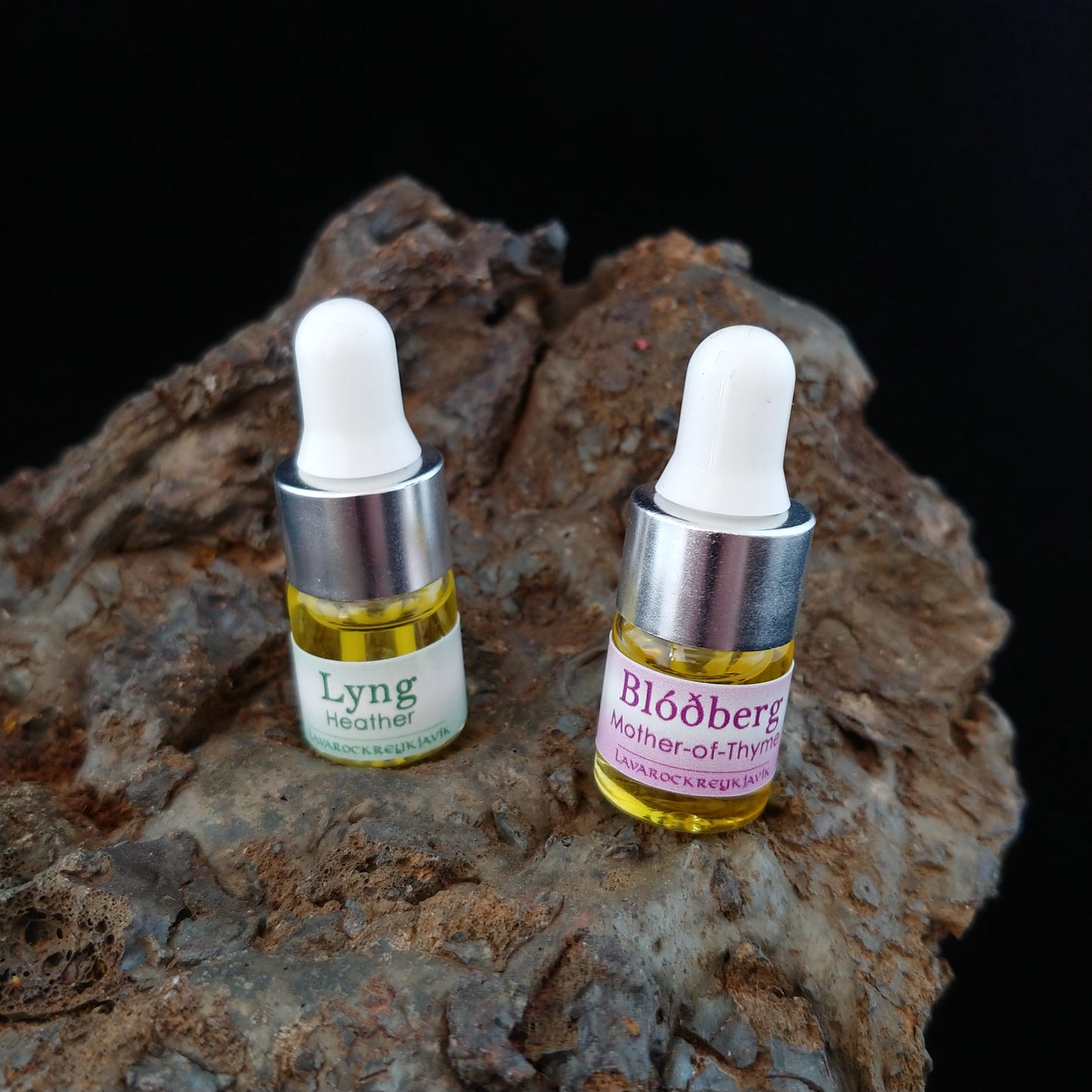 Two bottles of Icelandic plant oil aroma - Icelandic Diffuser